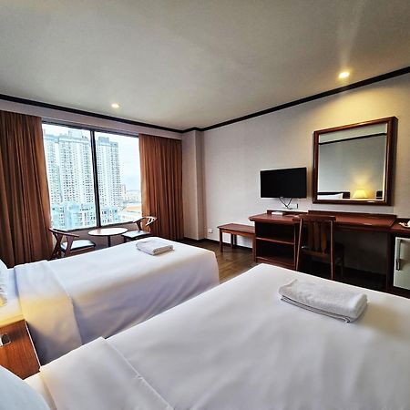 Alexander Hotel Bangkok Esterno foto