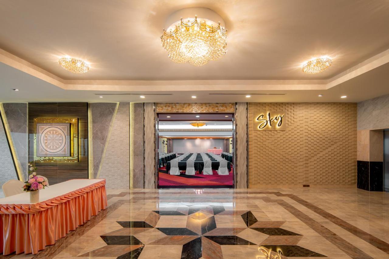 Alexander Hotel Bangkok Esterno foto