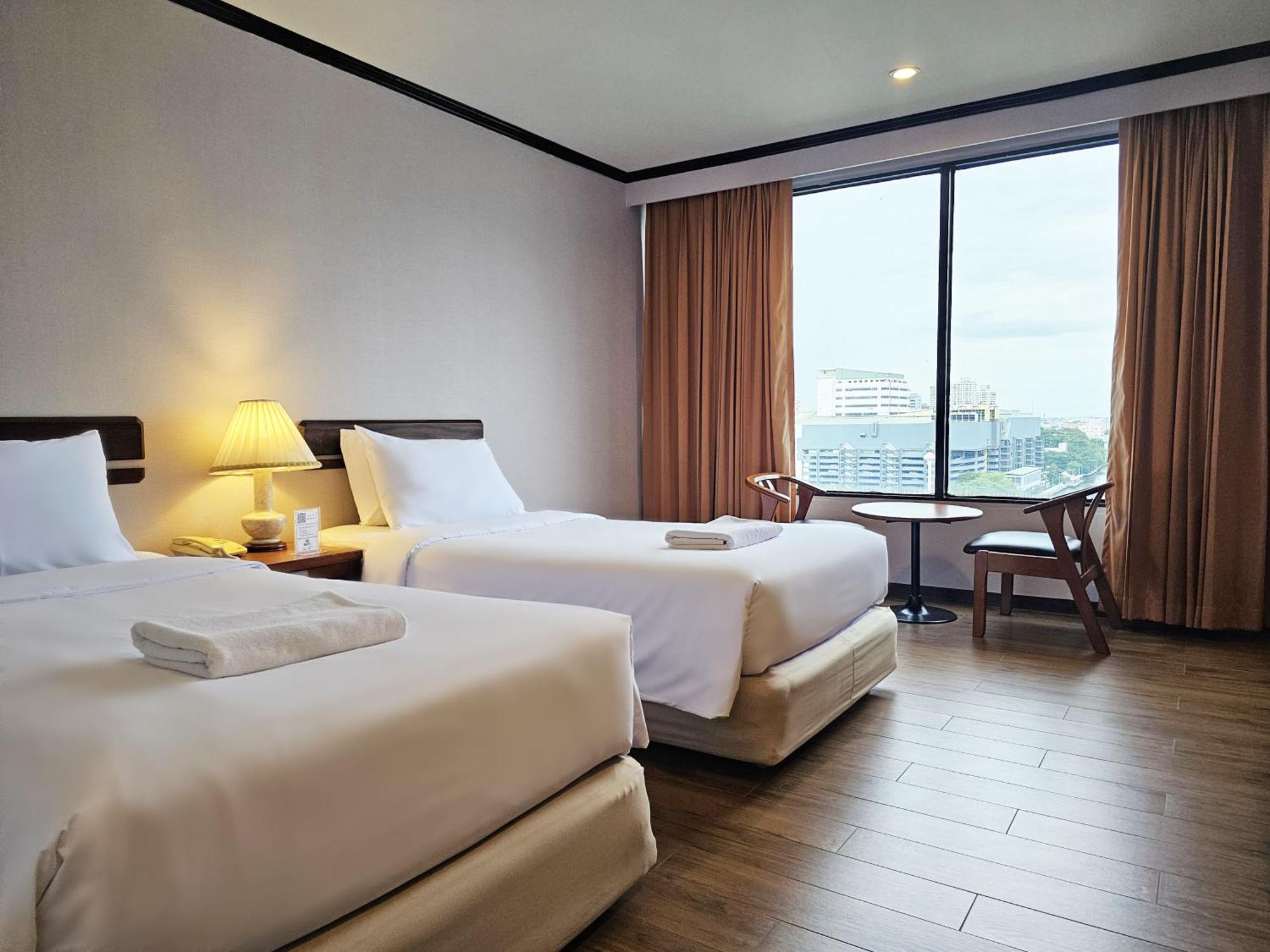 Alexander Hotel Bangkok Esterno foto