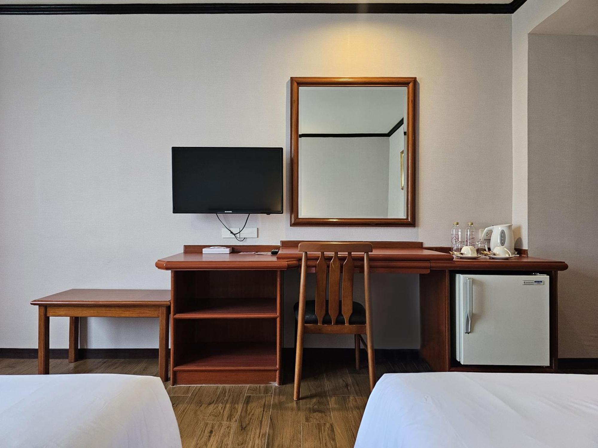 Alexander Hotel Bangkok Esterno foto