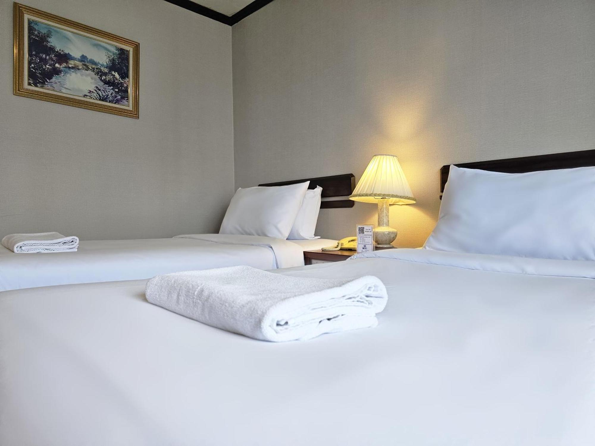 Alexander Hotel Bangkok Esterno foto